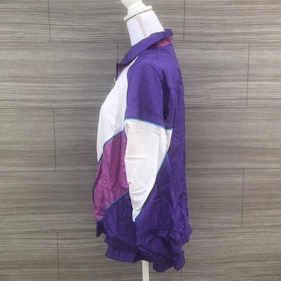 Retro Windbreaker Jacket Size Medium - Picture 3 of 8